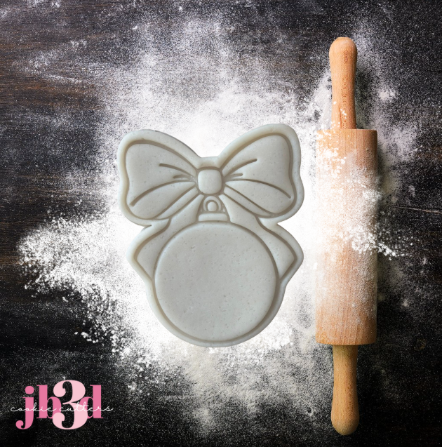 Bauble with Bow - Cutter & Embosser Stamp