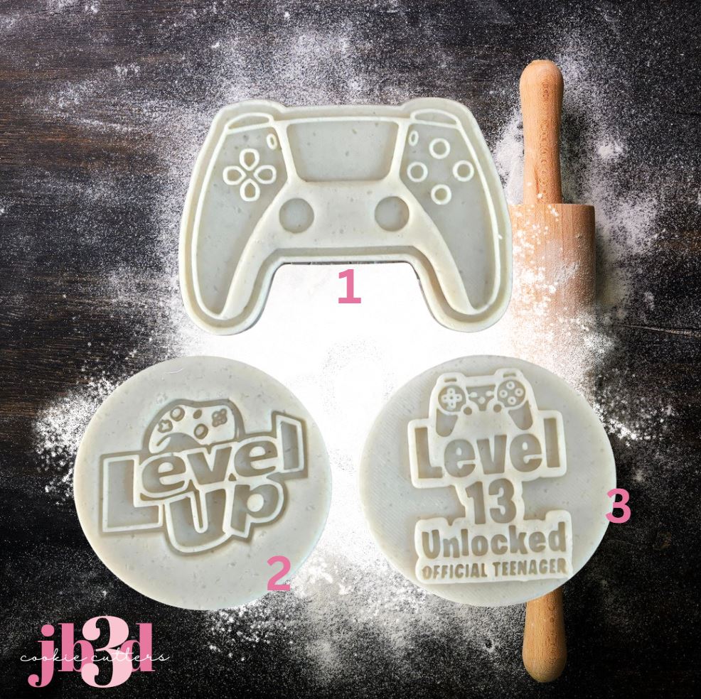Playstation 5 Contoller, Level up. - Cutters & Stamps